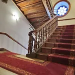 Grand