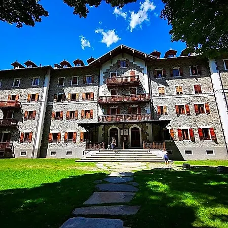 Grand Appartement *