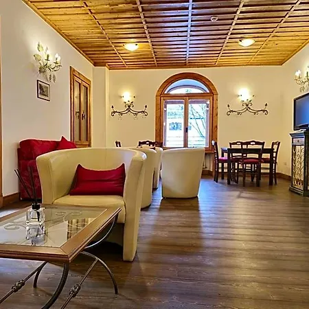 Grand Appartement *